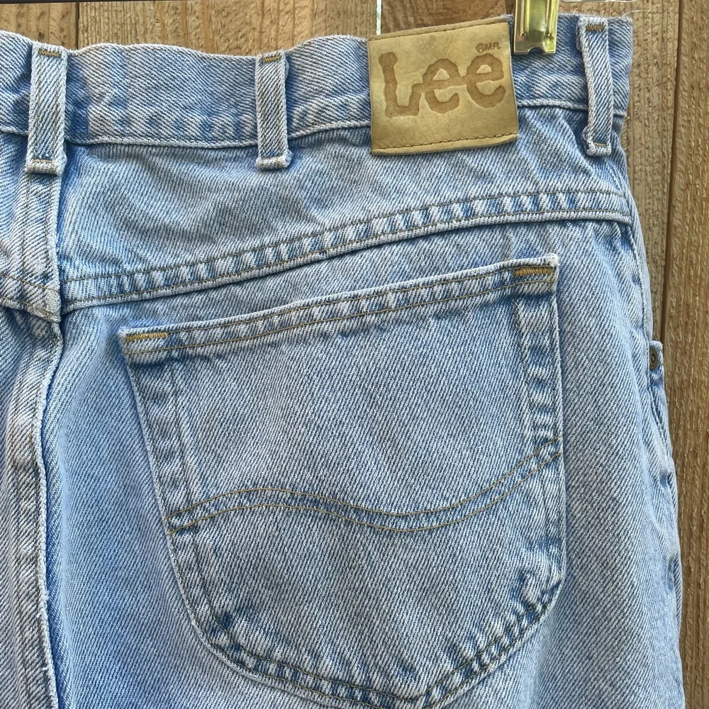Lee Light Wash Ripped Frayed 5 Pocket Mens Blue Denim Jeans Size 37 x 29